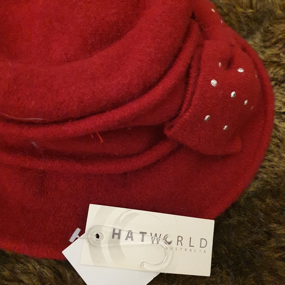 BNWT HATWORLD Warm lovely felt hat. Looks great on - Picture 3 of 8
